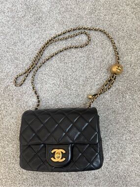 CHANEL Pearl Crush Mini Square Flap Bag
